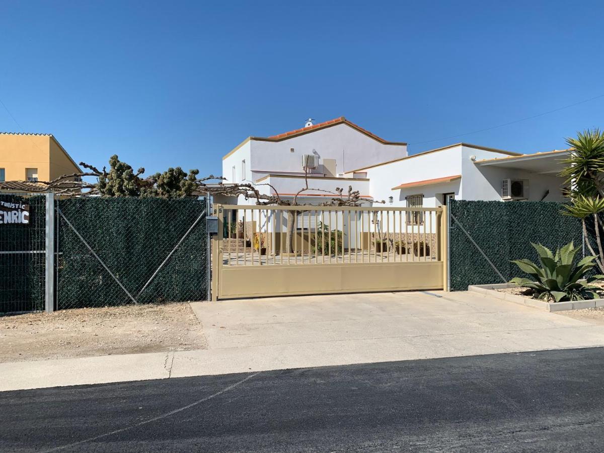 Casa Enric , Con Zona Infantil, Piscina Y Parking Privado Guest House Делтебре Екстериор снимка