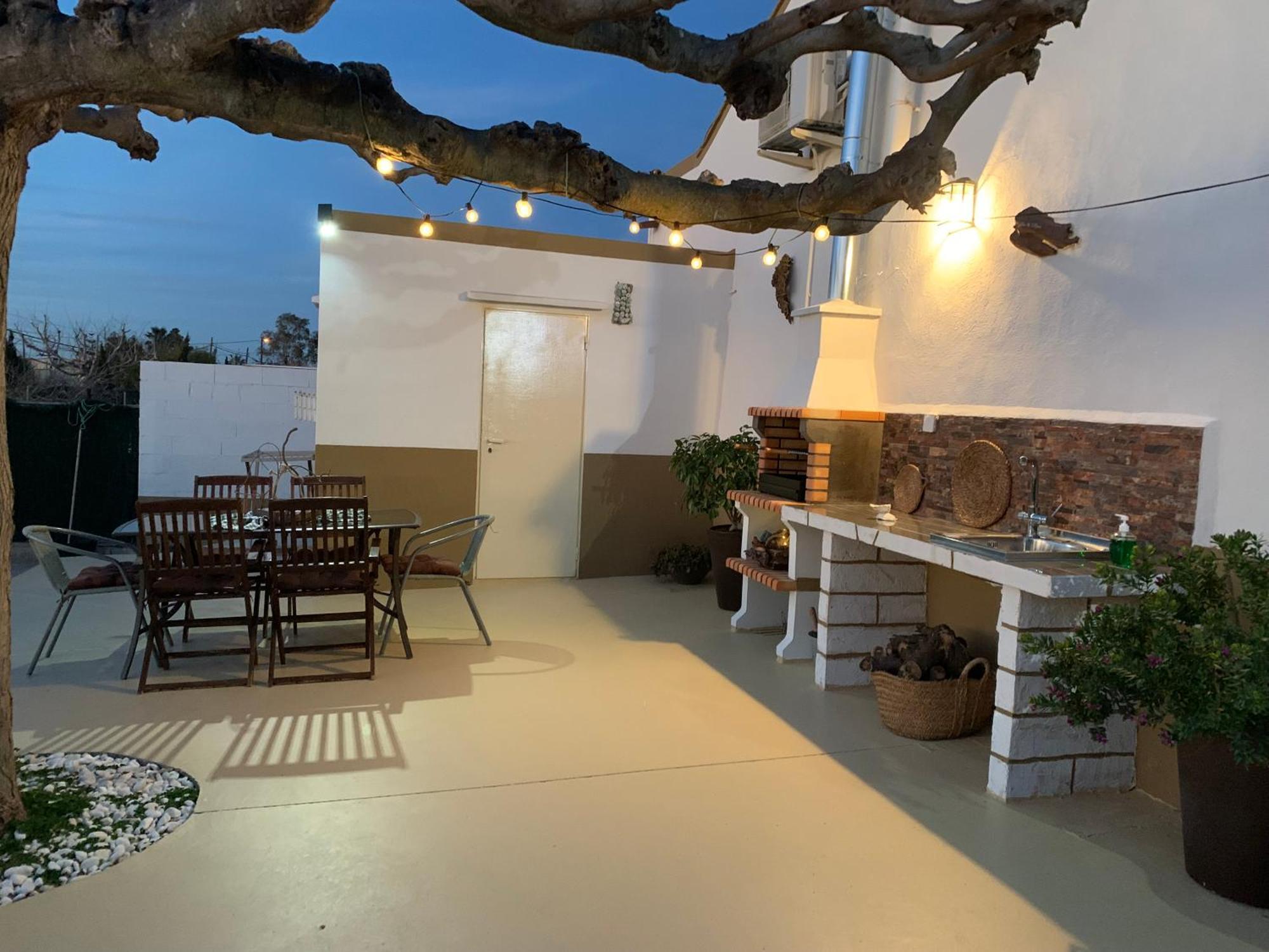 Casa Enric , Con Zona Infantil, Piscina Y Parking Privado Guest House Делтебре Екстериор снимка